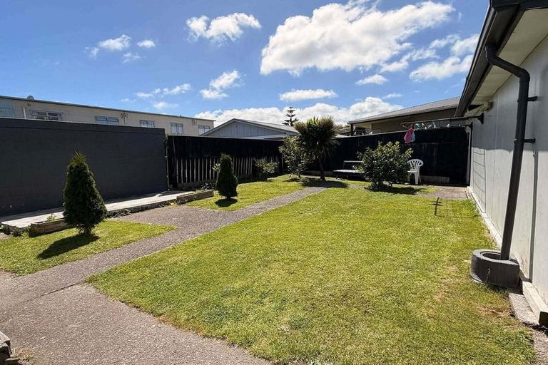 Photo of property in 144 Randwick Road, Moera, Lower Hutt, 5010