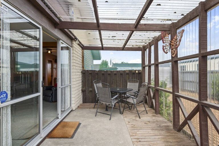 Photo of property in 4/15 Division Street, Riccarton, Christchurch, 8041