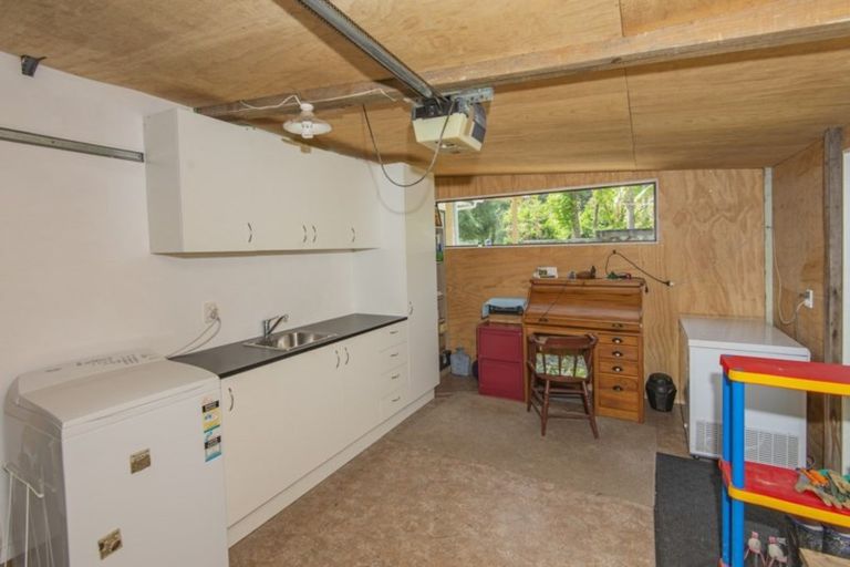 Photo of property in 82 Loop Road, Otaika, Whangarei, 0170