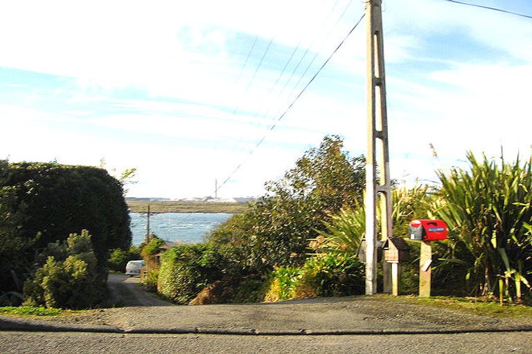 Photo of property in 1a Raymond Street, Bluff, 9814