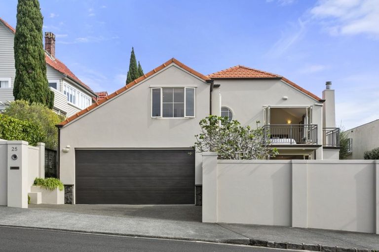 Photo of property in 25 Taurarua Terrace, Parnell, Auckland, 1052