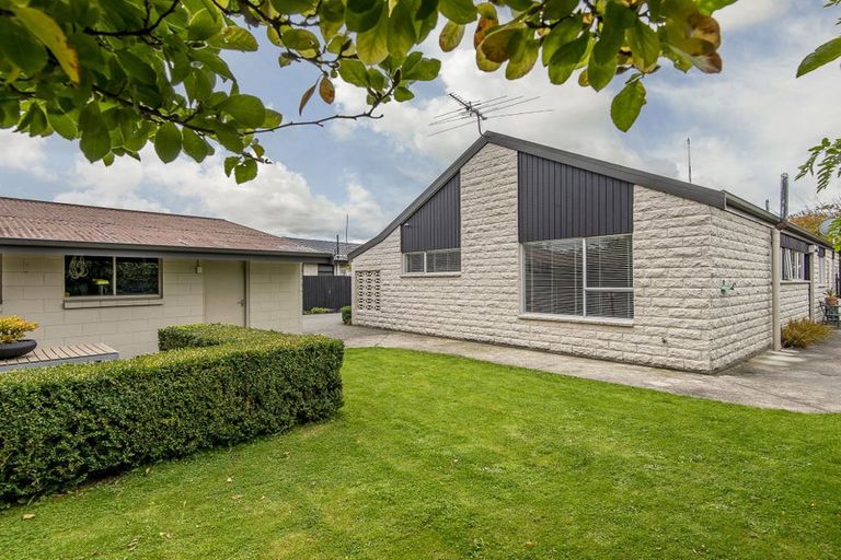 Photo of property in 23 Greenock Street, Redwood, Christchurch, 8051
