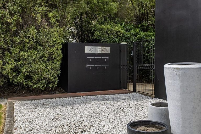 Photo of property in 3/90 Springfield Road, St Albans, Christchurch, 8014