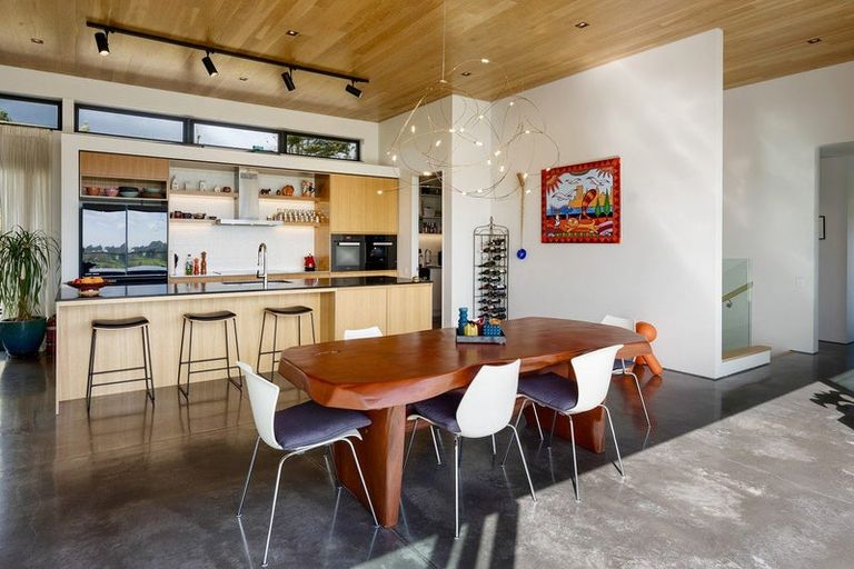 Photo of property in 80 Harakeke Road, Te Horo, Otaki, 5581