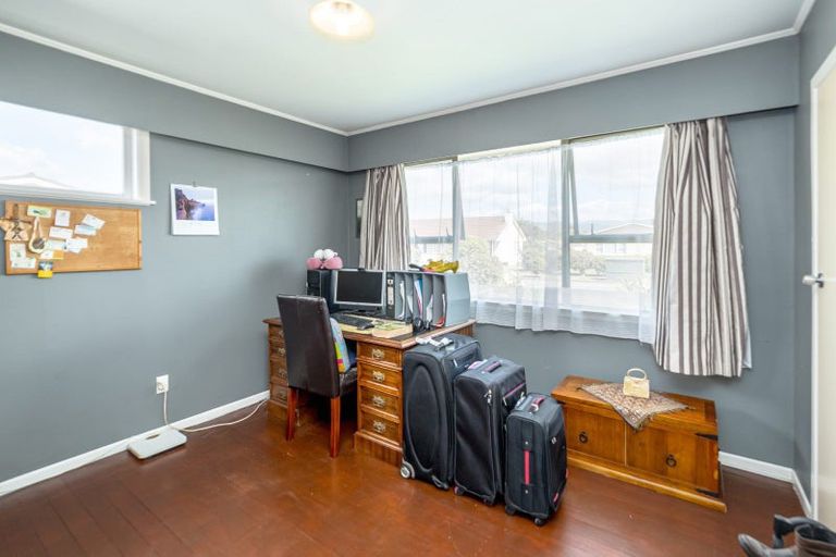 Photo of property in 7 Fairbrother Street, Carterton, 5713