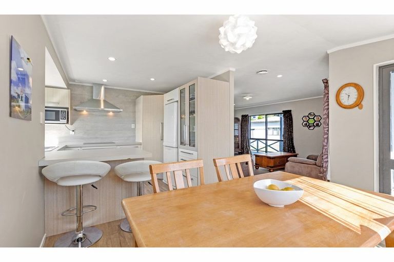 Photo of property in 52 Ranui Street, Dinsdale, Hamilton, 3204