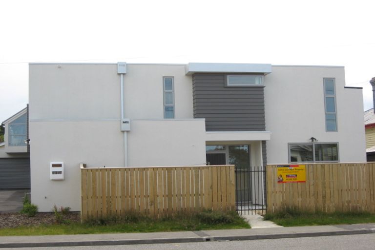 Photo of property in 547 Barbadoes Street, Edgeware, Christchurch, 8013