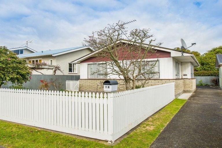 Photo of property in 1a Cumbrae Place, Aramoho, Whanganui, 4500