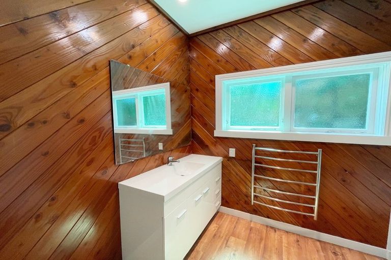 Photo of property in 30 Potatau Street, Grey Lynn, Auckland, 1021