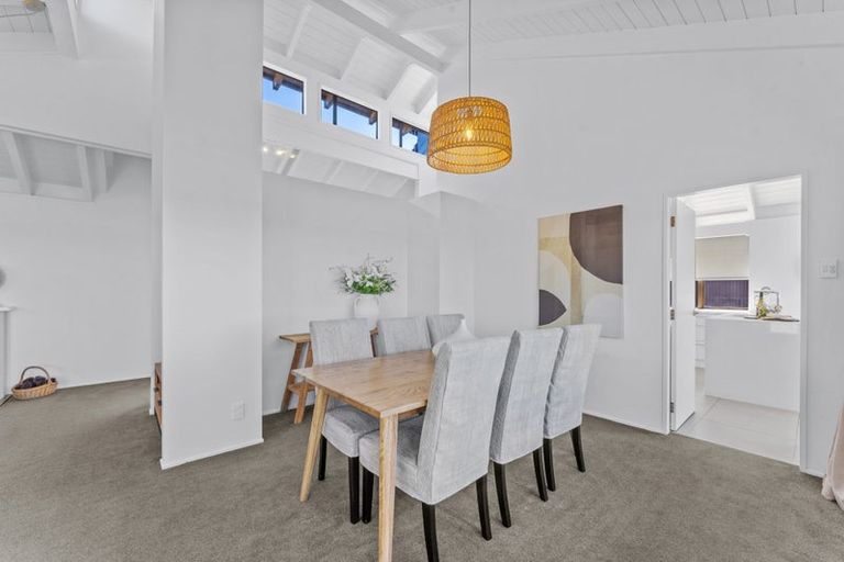 Photo of property in 1/14 Marama Street, Castor Bay, Auckland, 0620