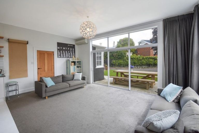 Photo of property in 248 Highgate, Roslyn, Dunedin, 9010