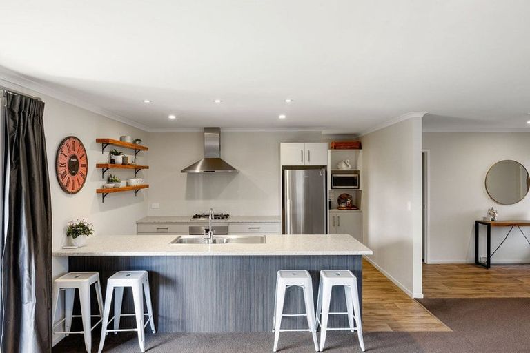 Photo of property in 6 Jarrett Terrace, Leamington, Cambridge, 3432