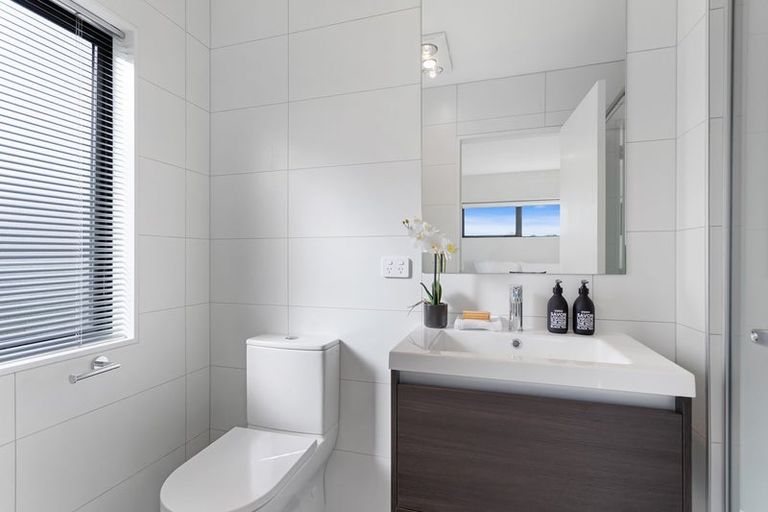 Photo of property in 35 Adlam Lane, Takanini, 2112