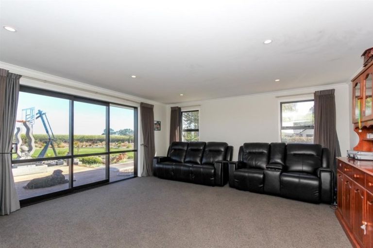 Photo of property in 219 Waitara Road, Brixton, Waitara, 4382
