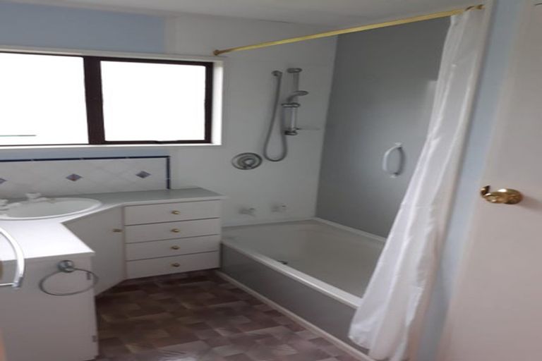 Photo of property in 60 Ketemarae Road, Normanby, Hawera, 4614