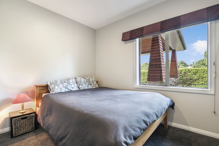 Photo of property in 1 Glencairn Place, Buckland, Pukekohe, 2677