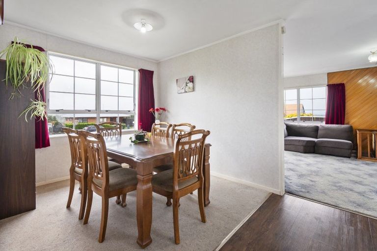 Photo of property in 8 Belk Place, Feilding, 4702