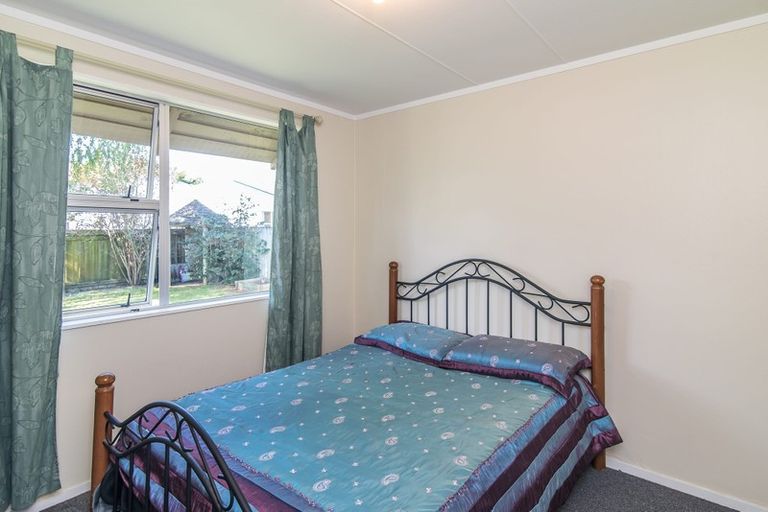 Photo of property in 84 Aorangi Road, Paraparaumu, 5032