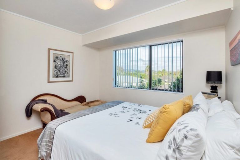 Photo of property in 4a Park Estate Road, Rosehill, Papakura, 2113