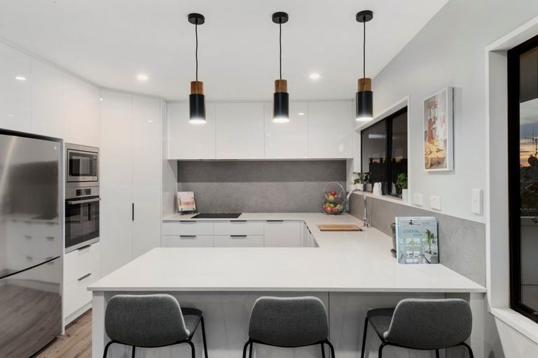 Photo of property in 9 Seaway Terrace, Otumoetai, Tauranga, 3110