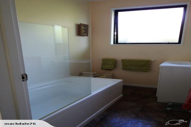 Photo of property in 42 Seadown Crescent, Amberley, 7410