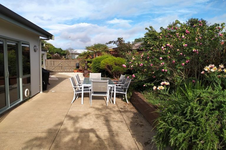 Photo of property in 10 Moreland Place, Mapua, 7005