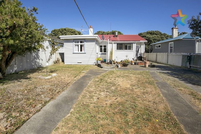 Photo of property in 94 Randwick Road, Moera, Lower Hutt, 5010