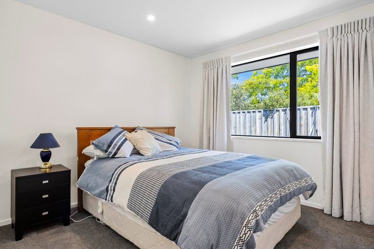 Photo of property in 14 Grey View Grove, Rangiora, 7400