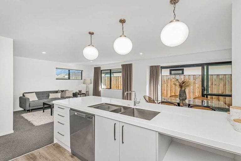 Photo of property in 12 Hurring Lane, Rolleston, 7615