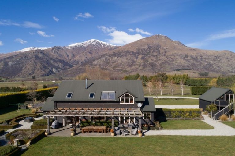 Photo of property in 495 Frankton-ladies Mile, Lake Hayes, Queenstown, 9371