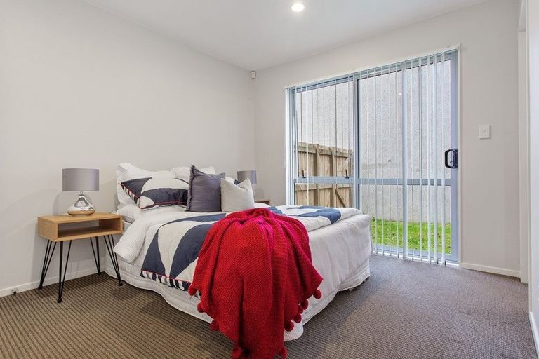 Photo of property in 28/5 Perekia Street, Albany, Auckland, 0632