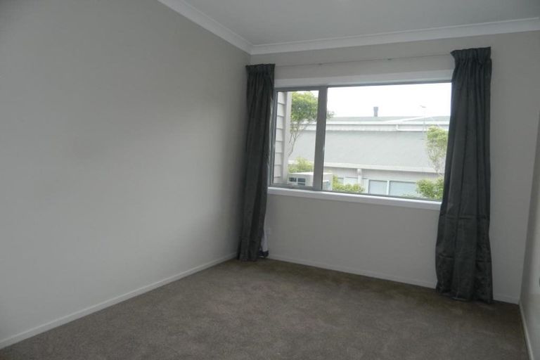 Photo of property in 6/19 Collins Avenue, Tawa, Wellington, 5028
