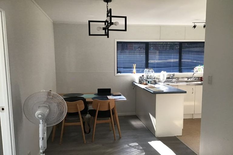 Photo of property in 1/324 Great South Road, Opaheke, Papakura, 2113