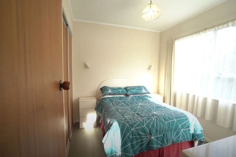 Photo of property in 3b Naumai Place, Spotswood, New Plymouth, 4310