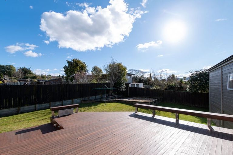 Photo of property in 22 Carter Drive, Pomare, Rotorua, 3015