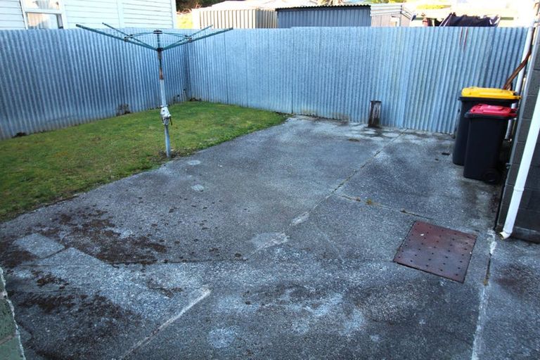 Photo of property in 27 Shakespeare Street, Greymouth, 7805
