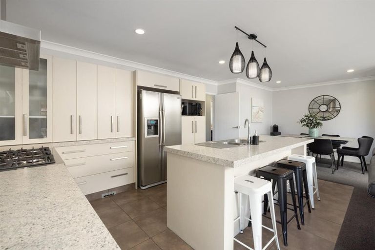 Photo of property in 24 Pompano Key, Papamoa Beach, Papamoa, 3118