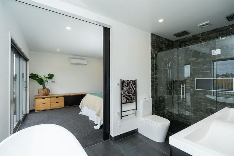 Photo of property in 22 Margot Lane, Matangi, Hamilton, 3283