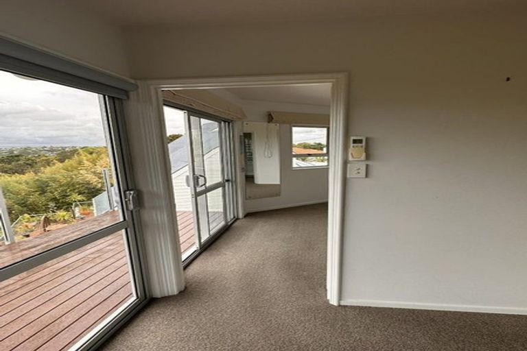 Photo of property in 17 Harbour View Road, Onerahi, Whangarei, 0110