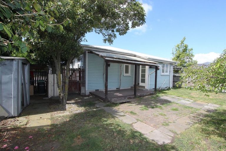Photo of property in 158 Palmers Road, New Brighton, Christchurch, 8083