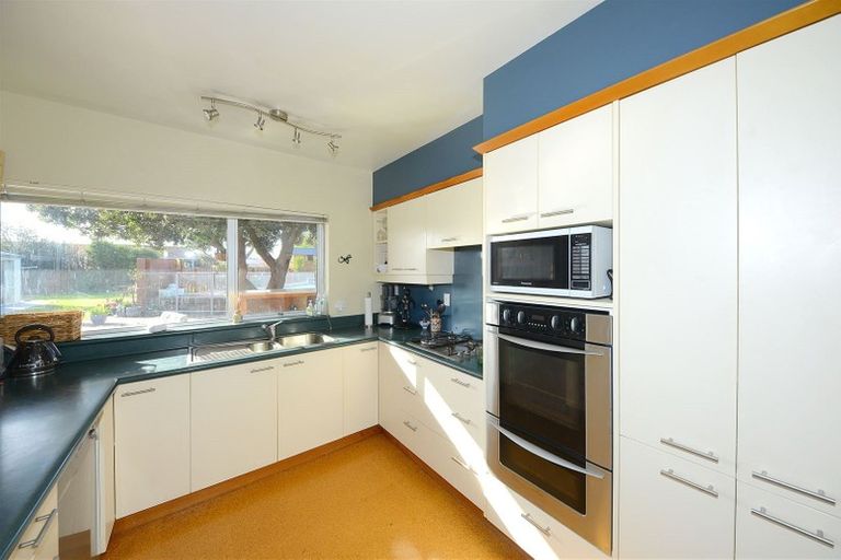 Photo of property in 309a Estuary Road, South New Brighton, Christchurch, 8062