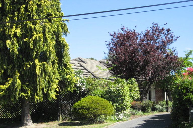 Photo of property in 10 Bannister Place, Ilam, Christchurch, 8053