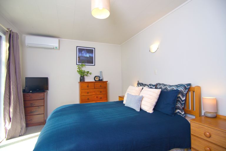 Photo of property in 33 Point Wells Road, Point Wells, Warkworth, 0986