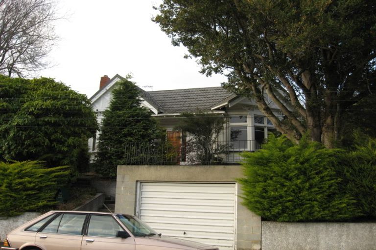 Photo of property in 22 Northview Crescent, Belleknowes, Dunedin, 9011