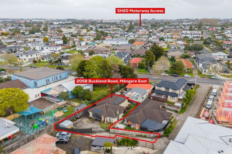 Photo of property in 205b Buckland Road, Mangere East, Auckland, 2024
