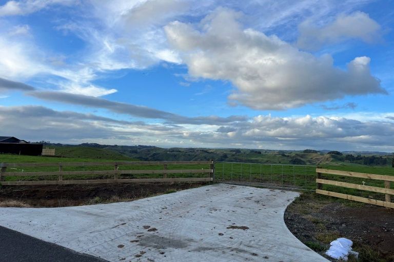 Photo of property in 352 Rimutauteka Road, Waitui, Inglewood, 4388