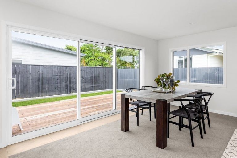 Photo of property in 3a Pembroke Street, Taradale, Napier, 4112