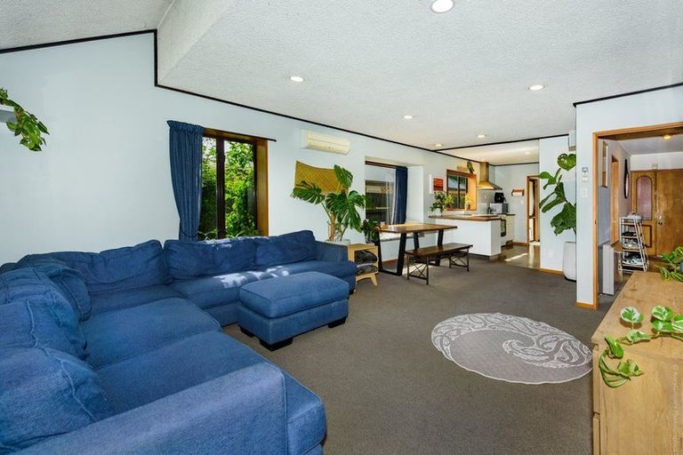 Photo of property in 2/369 Linwood Avenue, Bromley, Christchurch, 8062