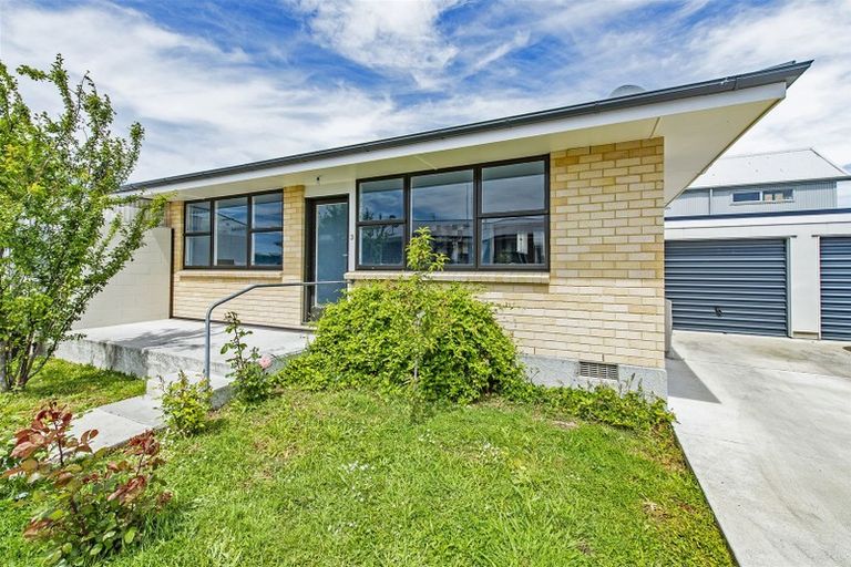 Photo of property in 3/474 Barbadoes Street, Edgeware, Christchurch, 8013