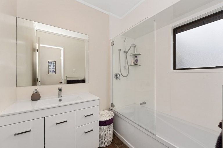 Photo of property in 6 Bartholomew Drive, Nawton, Hamilton, 3200